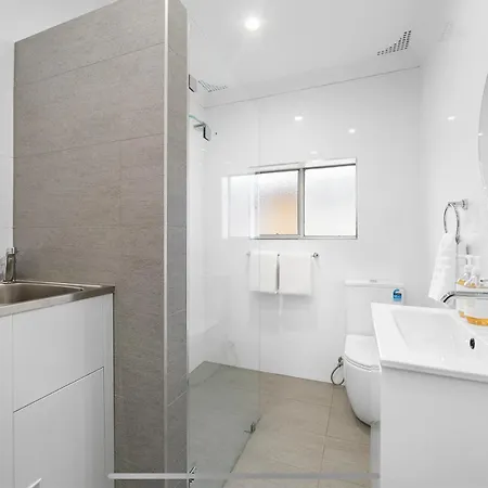 Coogee Sunrise Shared Apt With Parking & Work Desk Sydney Exterior photo